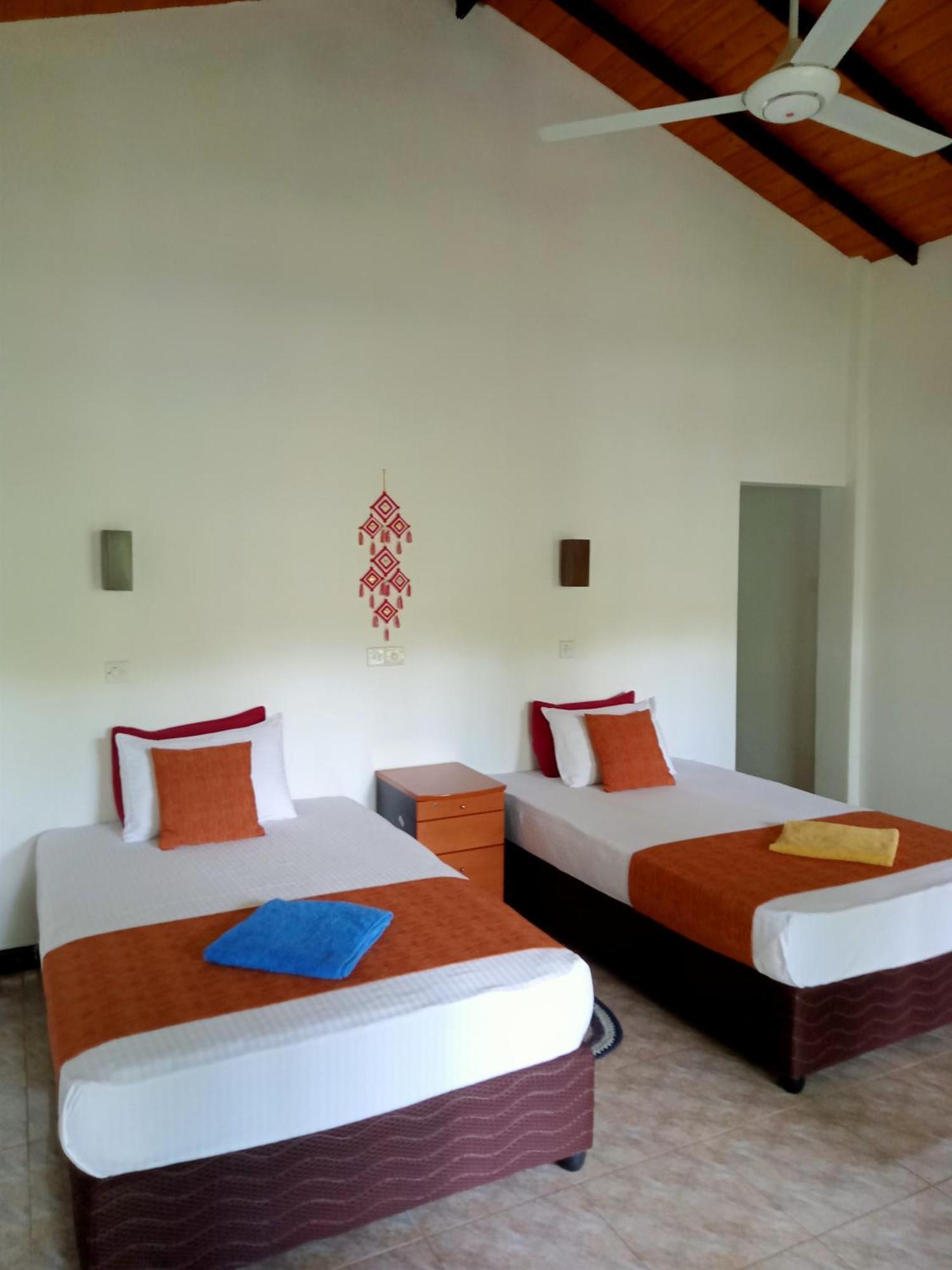 Kithmi Resort Polonnaruwa Bagian luar foto