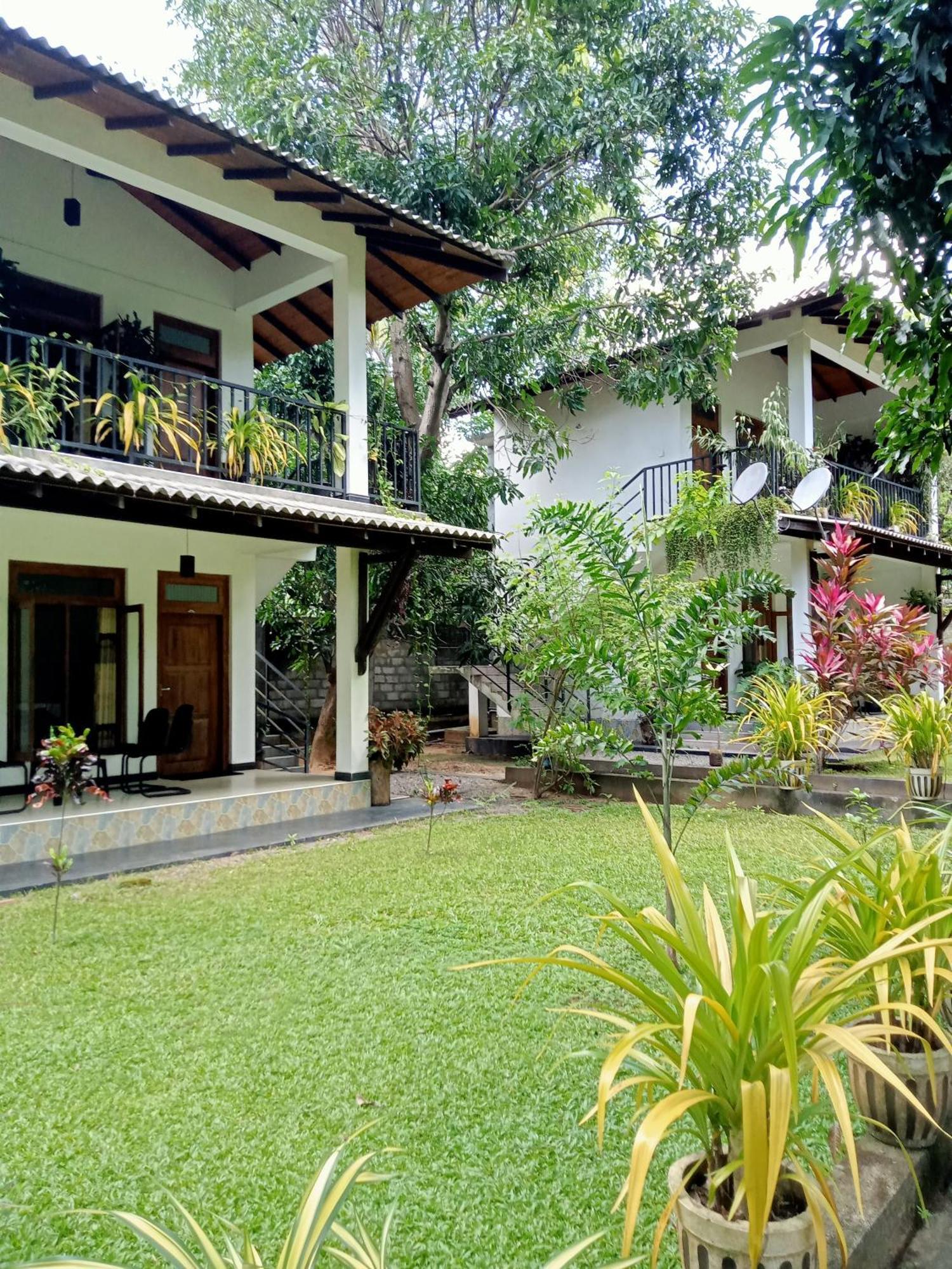 Kithmi Resort Polonnaruwa Bagian luar foto